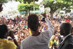 Gabon: Après son sacre, Aubameyang acclamé par les gabonais à  son retour à  Libreville