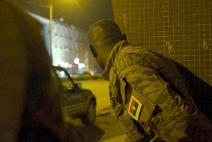 Burkina Faso: Nouvelles arrestations de cinq ex-RSP, un tué lors d'un accrochage