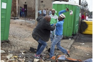 Afrique du Sud: Deux meurtriers d'un mozambicain condamnés à  des peines de 17 et 10 ans