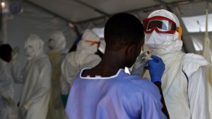 Sierra Léone: 48 personnes suspectées d'Ebola en fuite