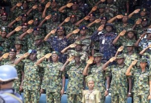 Nigeria: Douze officiers supérieurs visés dans une enquête pour corruption
