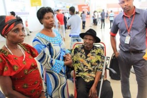 Côte d'Ivoire: Un ivoirien en situation de difficulté résidant au Gabon regagne Abidjan, 500 autres en attente