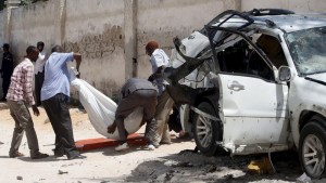 Somalie: Un ancien ministre de la défense périt dans un attentat à  la bombe