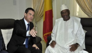 Mali: Manuel Valls en visite à  Bamako, le terrorisme au menu des discussions