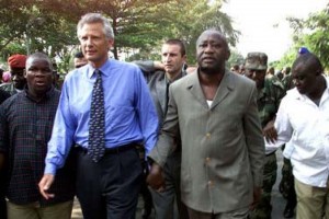 Côte d'Ivoire: Bombardement de Bouaké 2004, 3 anciens ministres de Chirac dans le collimateur de la justice