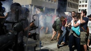 Afrique du Sud: Trois grandes universités ferment leurs portes après des violences