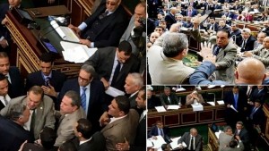 Egypte : Un député frappé d'un coup de chaussure pour avoir invité l'ambassadeur d'Israël