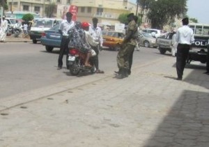 Tchad: Le front anti-Deby utilise les sifflets contre la candidature du président sortant
