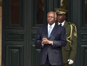 Angola: José Eduardo dos Santos annonce son départ du pouvoir en 2018