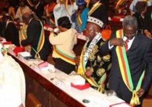 Cameroun: Les députés réclament une nouvelle dotation automobile