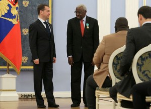 Sénégal: Incroyable, Lamine Diack et son fils Massata honorés par Poutine pour service rendu à  l'athlétisme russe