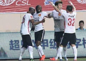 Cameroun:  Stéphane Mbia ouvre son compteur de buts en Chine