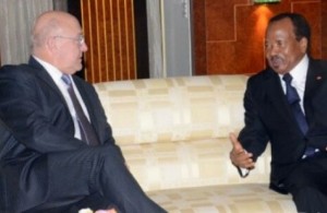 Cameroun-France: La visite de Michel Sapin débouche sur un nouveau C2D de 600 millions d'euros