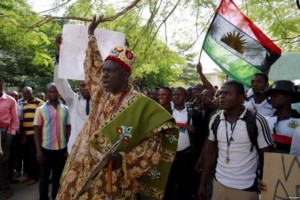 Nigeria: Un charnier de 55 corps découvert dans une forêt du Sud est