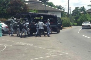 Côte d'Ivoire: La police tente d'évacuer la cité Ran du Plateau à  coup de lacrymo, les habitants résistent