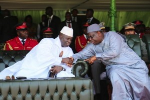 Sénégal-Gambie: Jammeh libère les 4 fonctionnaires sénégalais arrêtés et parle d'espions de Dakar