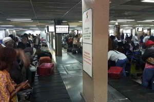 Côte d'Ivoire: Aéroport, le Gouvernement suspend la mesure de dédouanement des effets personnels
