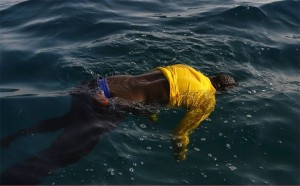 Libye: Près de 500 migrants seraient morts noyés suite à  un naufrage