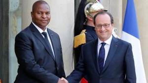 Centrafrique-France: Hollande reçoit Touadera à  l'Elysée, salue l'élection et promet de soutenir la RCA