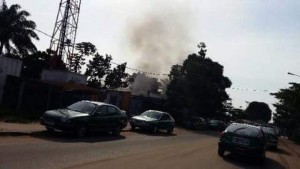 Congo: Madingou, un commissariat saccagé et incendié par la population