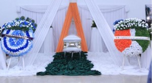 Côte d'Ivoire: La dépouille de Papa Wemba a quitté Abidjan pour Kinshasa