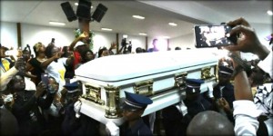 Côte d'Ivoire: Rumeur d'empoisonnement de Papa Wemba , son staff annonce des poursuites à  l'encontre des auteurs