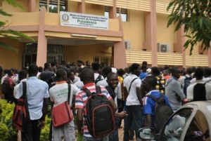Burkina Faso: Deux étudiants décrochent une bourse avec de faux diplômes avant d'être épinglés