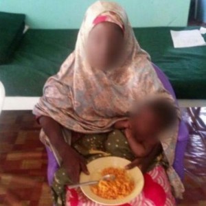 Nigeria: le Président  Buhari reçoit Amina Ali, l'une des lycéennes de Chibok