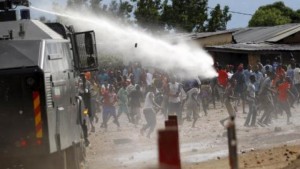 Burundi: 11 lycéens écroués pour avoir abîmé le portrait de Nkurunziza