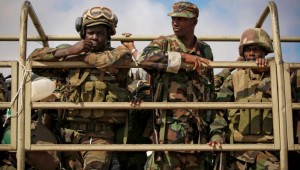 Somalie: Cinq soldats ougandais de l' Amisom interpellés pour vol de carburants