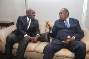 Côte d'Ivoire: La  FIF annonce qu'elle aura un candidat au comité exécutif de la FIFA et soutient une nouvelle candidature de Hayatou à  la CAF