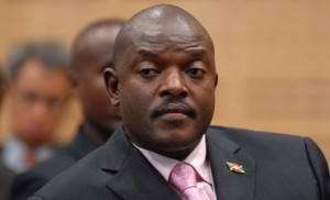 Burundi: 230 collégiens chassés pour  avoir gribouillé des photos de Nkurunziza