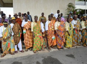 Côte d'Ivoire: « Nouveau statut des rois », les  chefs Akouès en phase avec Urbain Amoa , l'invite à  mettre fin à  sa grève de faim