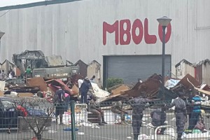 Gabon: Destruction des commerces au pieds du centre commercial Mbolo pour concurrence déloyale