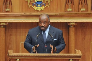 Gabon: Avant la présidentielle, Ali Bongo fait le bilan de son septennat devant les députés et les sénateurs