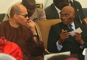 Sénégal: Après la libération de Karim, Me Wade écrit à  son fils et accuse le régime d'avancer des arguments fallacieux pour justifier la grà¢ce