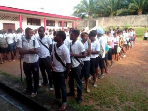 Guinée Equatoriale: Mal payés, des professeurs vendent des notes aux élèves