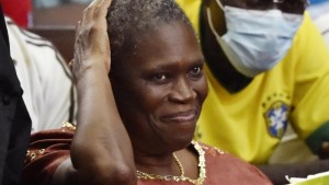 Côte d'Ivoire: Sans informations sur l'état de Santé de Simone Gbagbo, ses avocats préviennent «On ne juge pas un cadavre !»