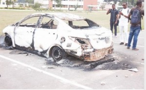 Côte d'Ivoire : Affrontements « violents » entre policiers et étudiants, des blessés véhicules incendiés et des bureaux saccagés, mais  le calme est revenu au campus