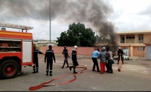 Côte d'Ivoire: Yamoussoukro, violente manifestation devant  la CIE régionale, véhicules saccagés et incendiés