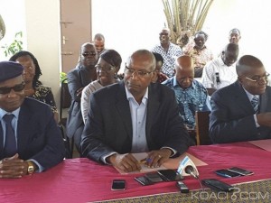 Côte d'Ivoire: Crise à  l'université, les «Gbagbo ou rien» soutiennent les  étudiants, et accusent  Ouattara de vouloir détruire le système éducatif