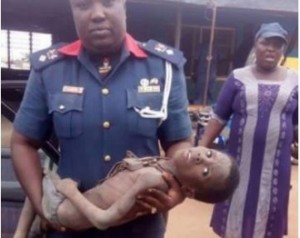 Nigeria: Un enfant séquestré et enchaîné par son père pasteur pour avoir volé de la viande