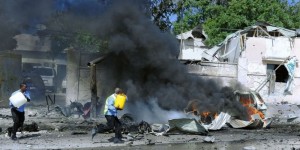 Somalie: Une double attaque suicide fait  au moins 13 morts près de l' aéroport de Mogadiscio