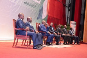 Côte d'Ivoire: TAC, experts et administrateurs, journalistes et conducteurs bloqués à  Yamoussoukro