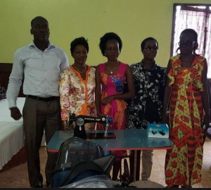 Côte d'Ivoire: Les non-voyants (es) ont réçu  leurs dons promis par la  tutelle