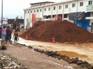 Côte d'Ivoire: Abobo, les travaux de réhabilitation du tronçon Samaké-mairie ont démarré samedi, la mairie fait de la recupération