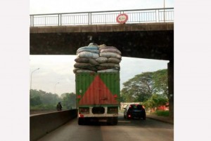 Côte d'Ivoire: Véhicules surchargés, les réunions se multiplient mais rien est fait