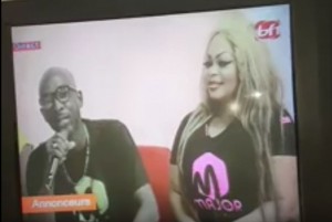 Burkina Faso: La police débarque dans un maquis et interrompt un concours de fesses, parrainé par Eudoxie Yao