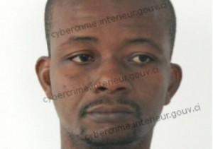 Côte d'Ivoire: Il filme sa victime pendant qu'il la viole et lui fait du chantage après