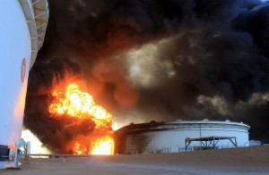Libye: De violents combats entre forces armées pour le contrôle du pétrole